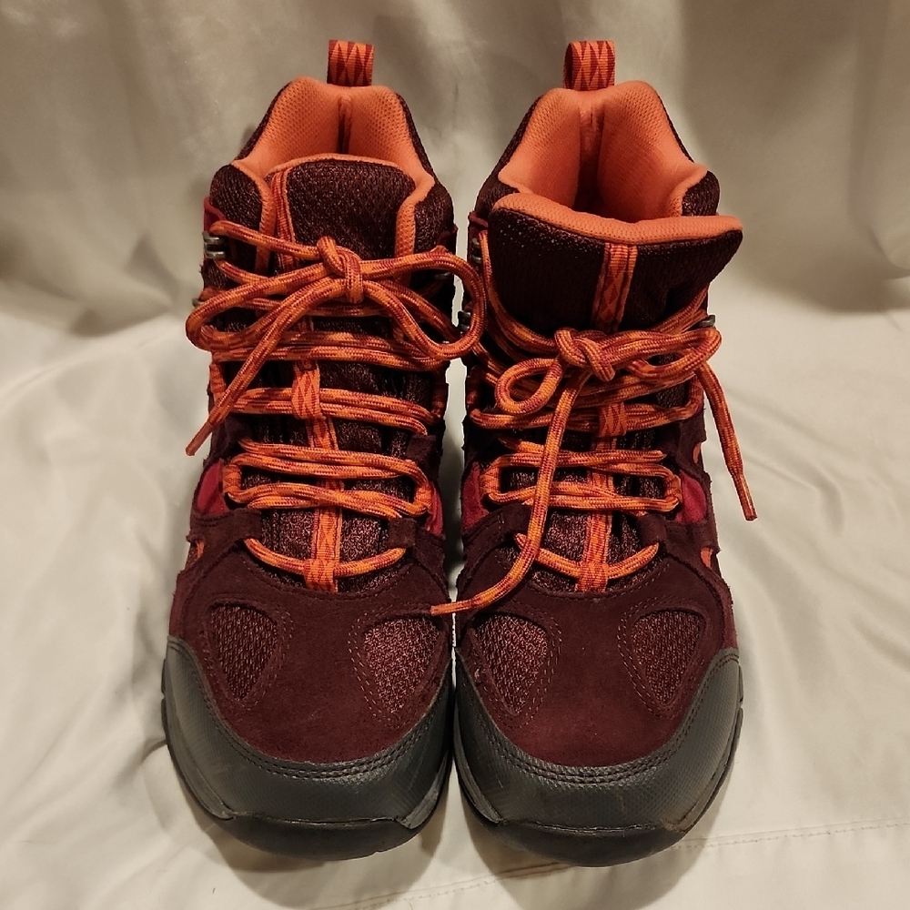 L.L. Bean Kids Boots - Burgundy and Gray - Picture 4 of 5